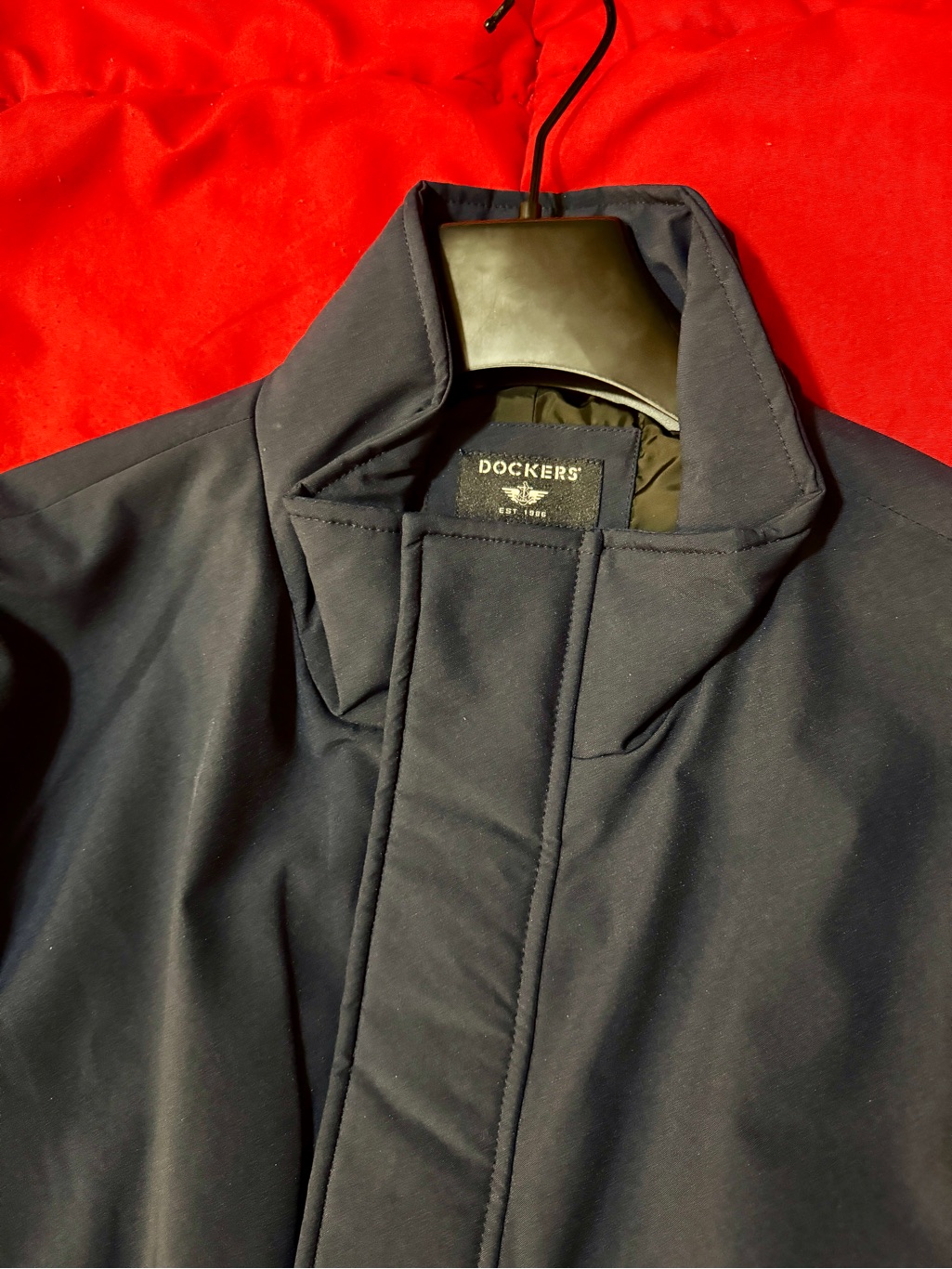 Dockers Men's Navy Puffer-Front Raincoat